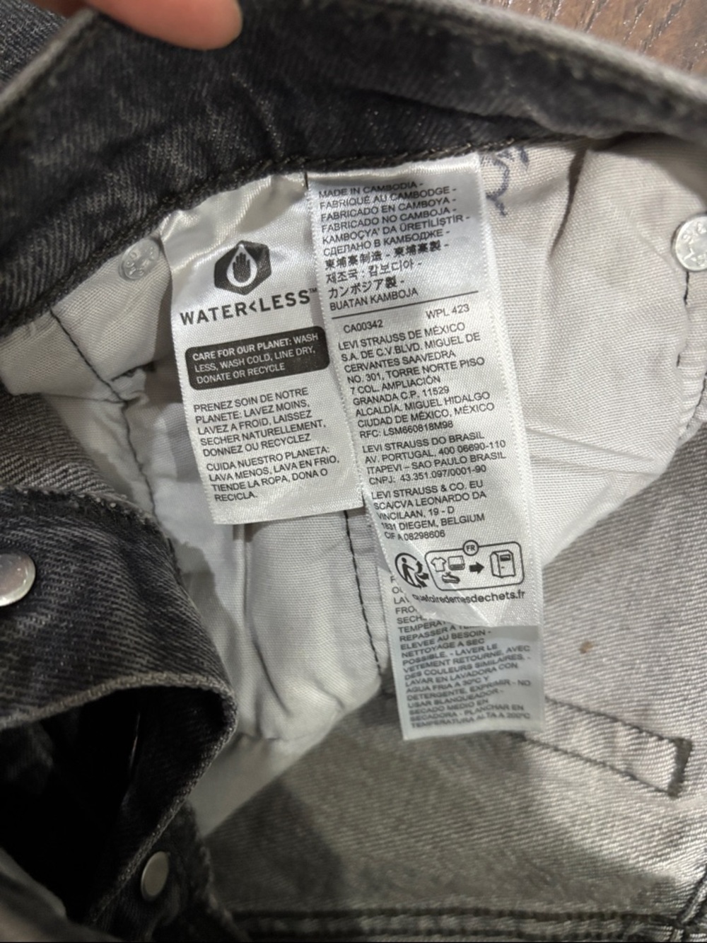 Levi's Charcoal Black Washed Denim 501 Cutoff Shorts - Picture 3 of 4